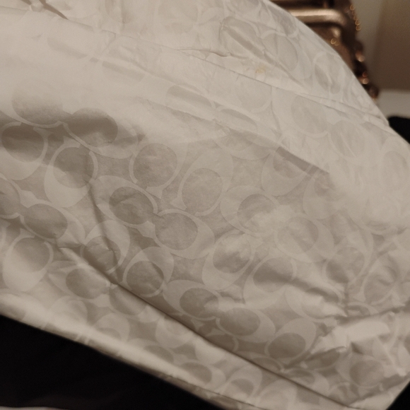 Coach Parker Kisslock Chain Women's Bag in Rose Gold New Display - Picture 13 of 16